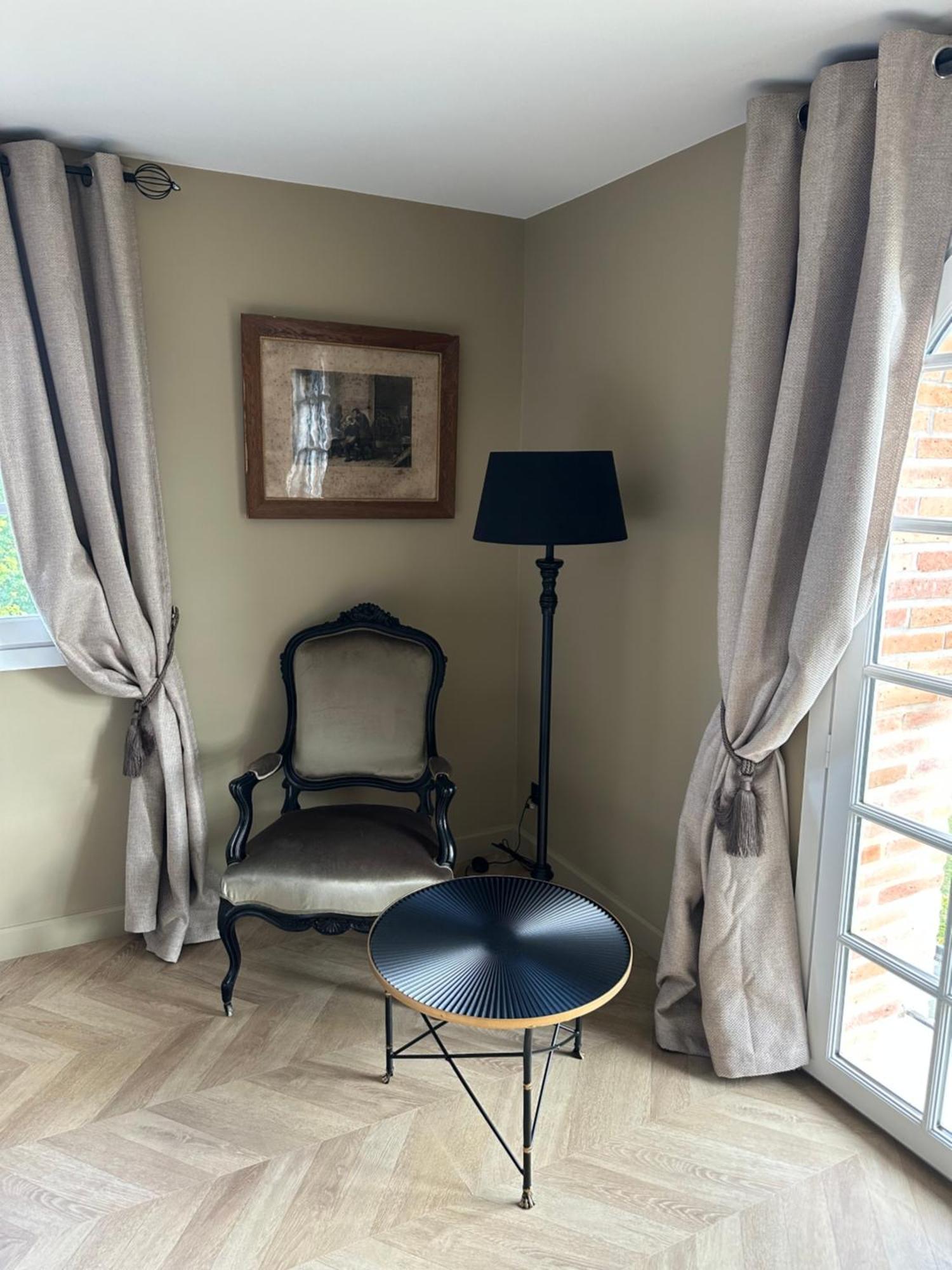 Castel Bois Marie, Maison D'Hotes Montauban Exterior foto Curtains in a home