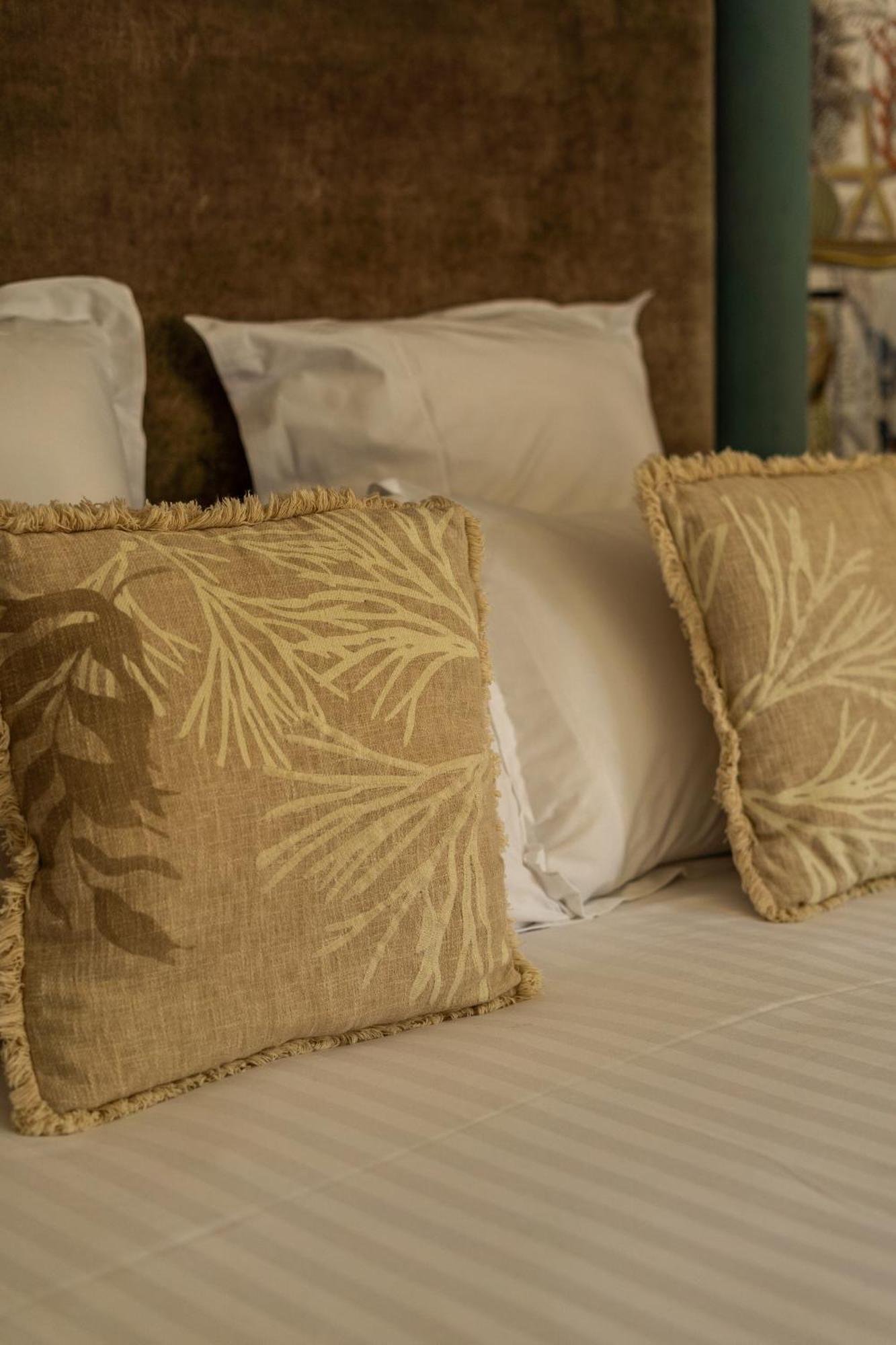 Castel Bois Marie, Maison D'Hotes Montauban Exterior foto Cushions