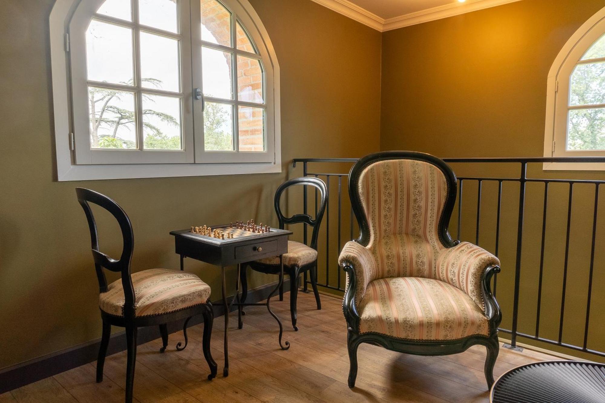 Castel Bois Marie, Maison D'Hotes Montauban Exterior foto A 3D rendering of a room